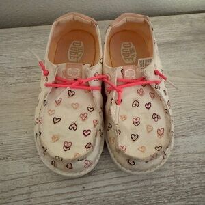 Hey Dude Kids' Moccasins with Heart Pattern and Pink Laces